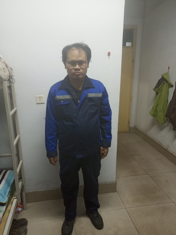 黄俊的第一张照片--孝感相亲服务中心