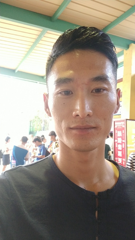 难得糊涂的第一张照片--孝感相亲服务中心