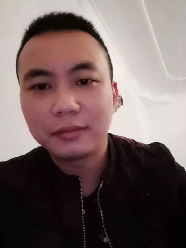 喜闻香气的第一张照片--孝感相亲服务中心