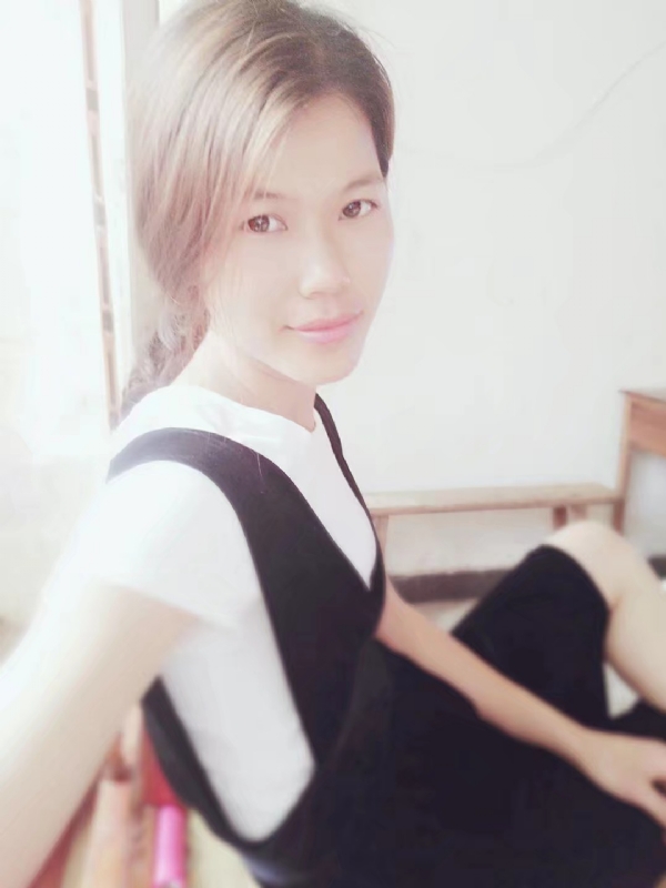 婷婷的第一张照片--孝感相亲服务中心