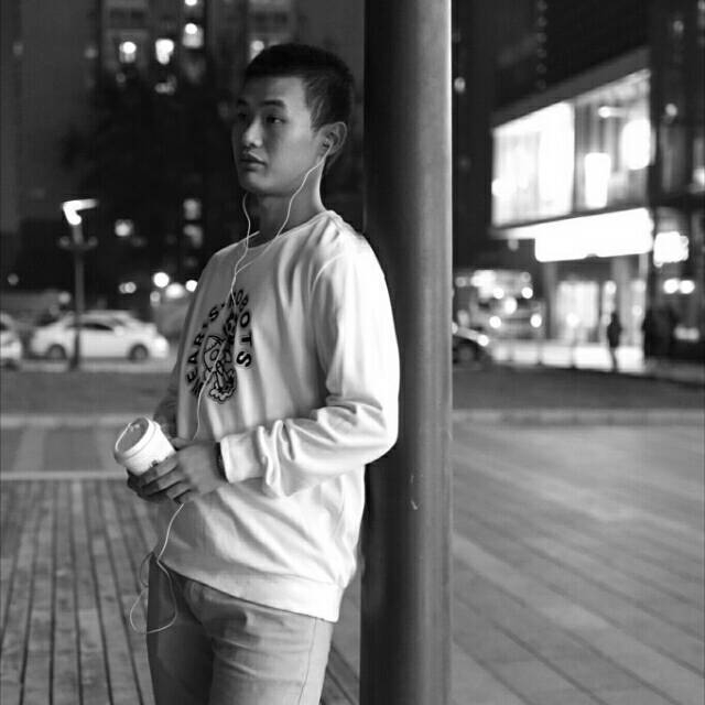 精卫的第一张照片--孝感相亲服务中心