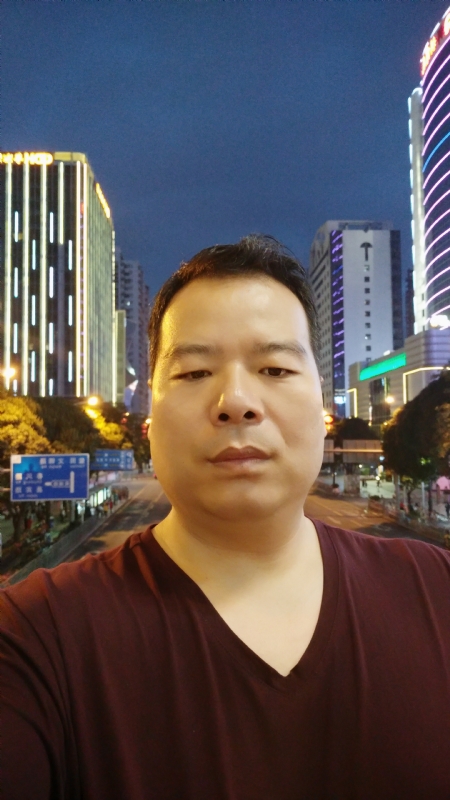 相爱一辈子的第一张照片--孝感相亲服务中心