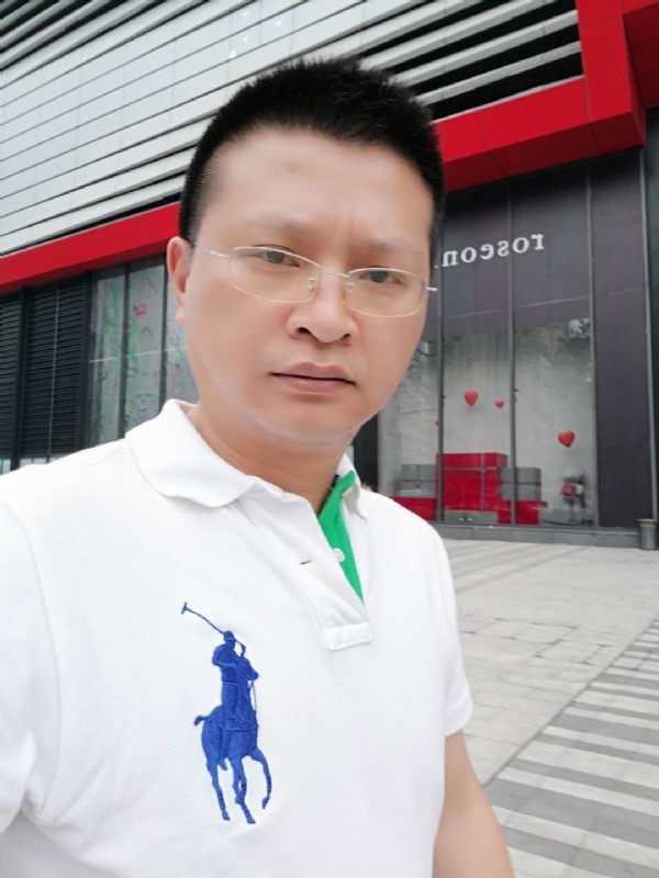 硬汉的第一张照片--孝感相亲服务中心