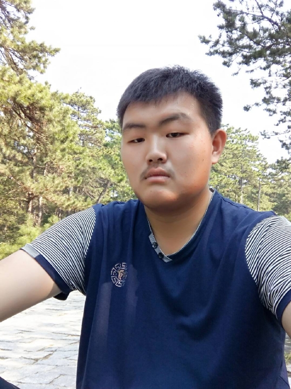 单身小伙的第一张照片--孝感相亲服务中心