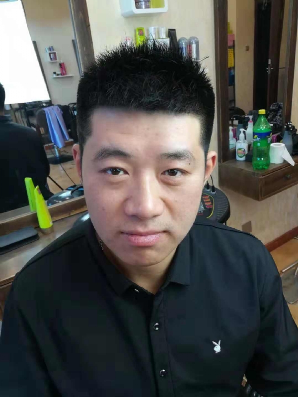 丹东风雨的第一张照片--孝感相亲服务中心