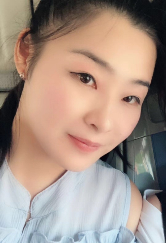 lclc的第一张照片--孝感相亲服务中心