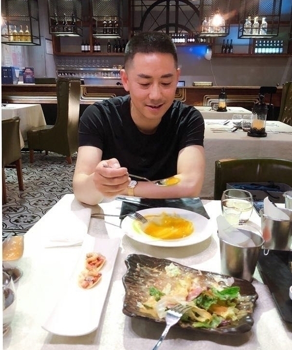 空空如也的第一张照片--孝感相亲服务中心