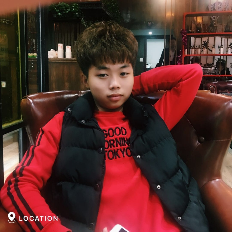 阳光男孩的第一张照片--孝感相亲服务中心