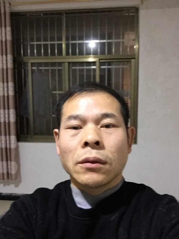 徐徐清风的第一张照片--孝感相亲服务中心