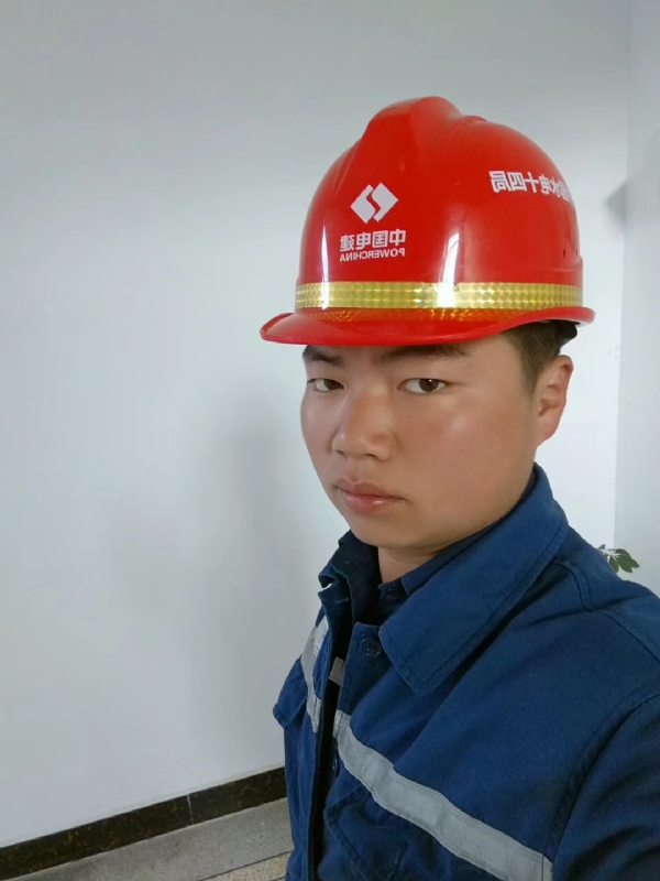 小公牛的第一张照片--孝感相亲服务中心