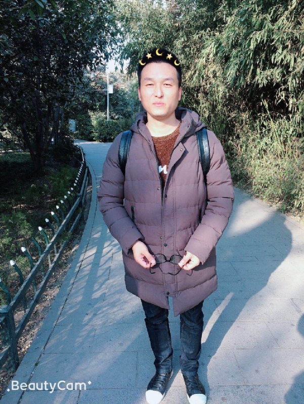 马儿的第一张照片--孝感相亲服务中心