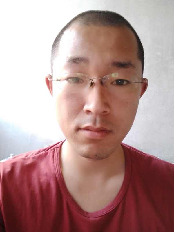 陌生吟的第一张照片--孝感相亲服务中心