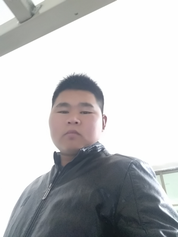 小哥的第一张照片--孝感相亲服务中心