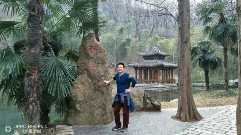 烦事用点心的第一张照片--孝感相亲服务中心
