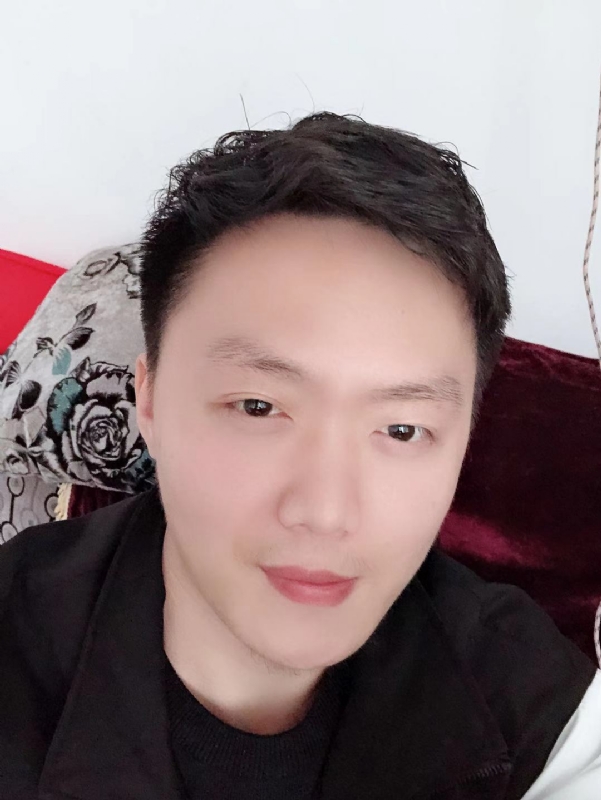 执迷的鲸鱼的第一张照片--孝感相亲服务中心