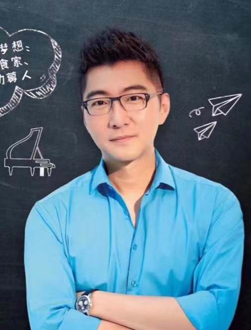 彬的第一张照片--孝感相亲服务中心