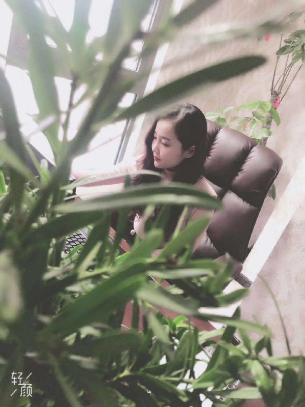 时光浅夏的第二张照片--孝感相亲服务中心