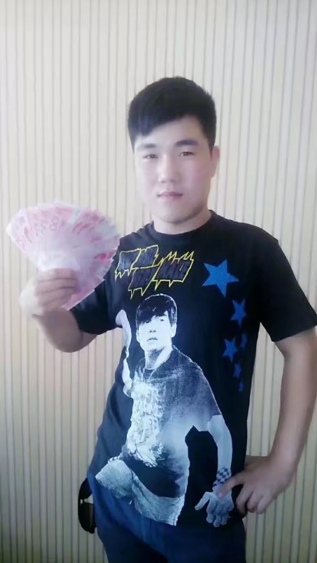 小飞的第二张照片--孝感相亲服务中心