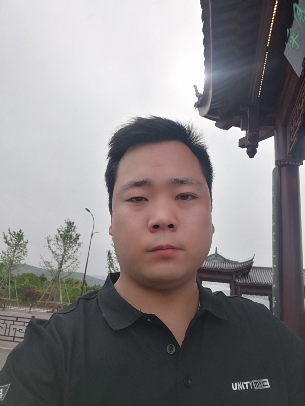 微笑的第一张照片--孝感相亲服务中心