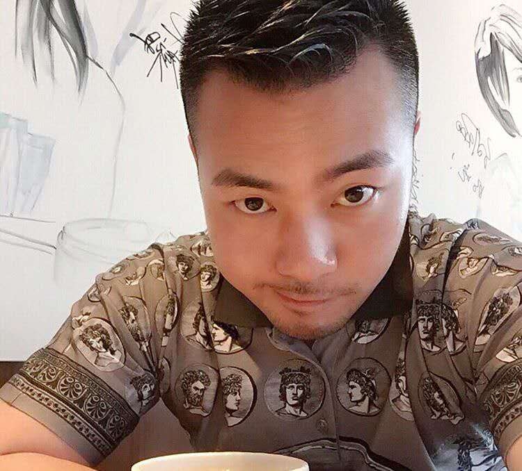 刘江平的第一张照片--孝感相亲服务中心