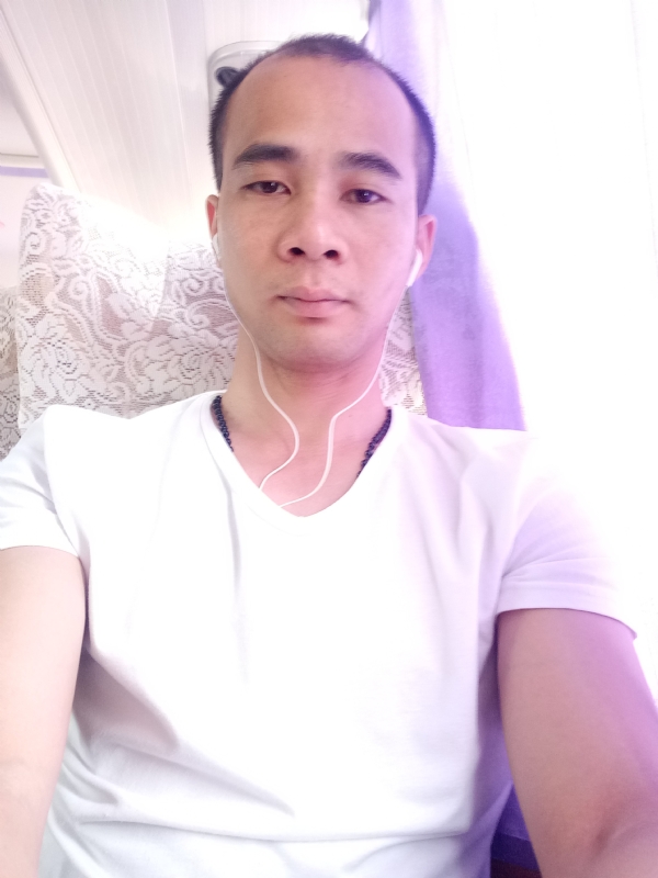 qiaozi的第一张照片--孝感相亲服务中心