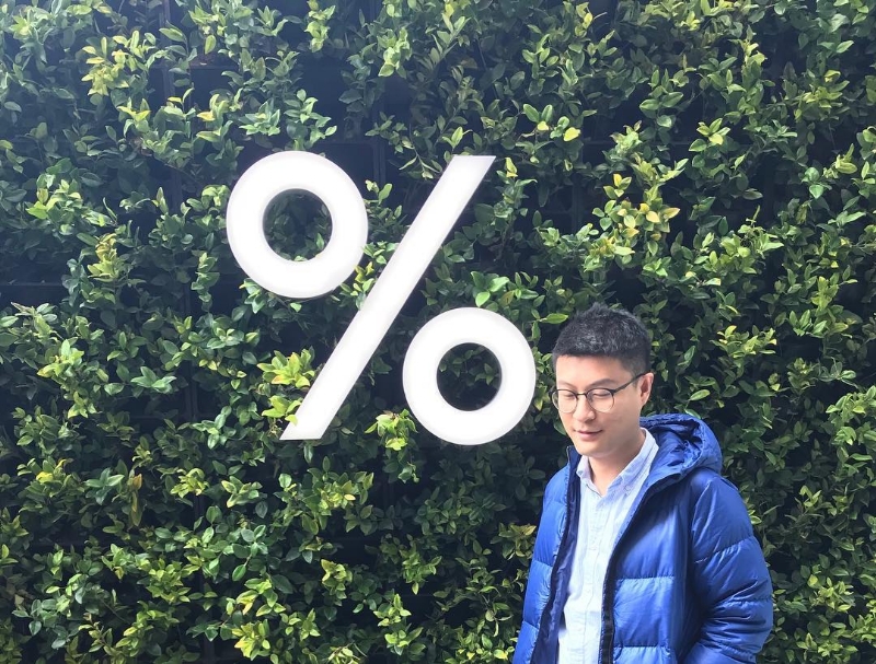 阳光的第一张照片--孝感相亲服务中心