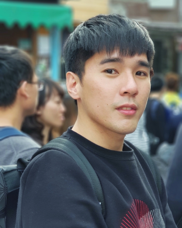 雨中孤独的第一张照片--孝感相亲服务中心