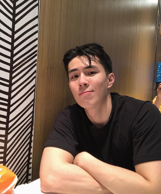 深海的第三张照片--孝感相亲服务中心