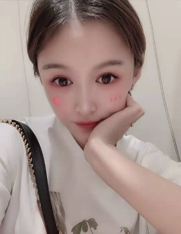 fei菲儿的第一张照片--孝感相亲服务中心