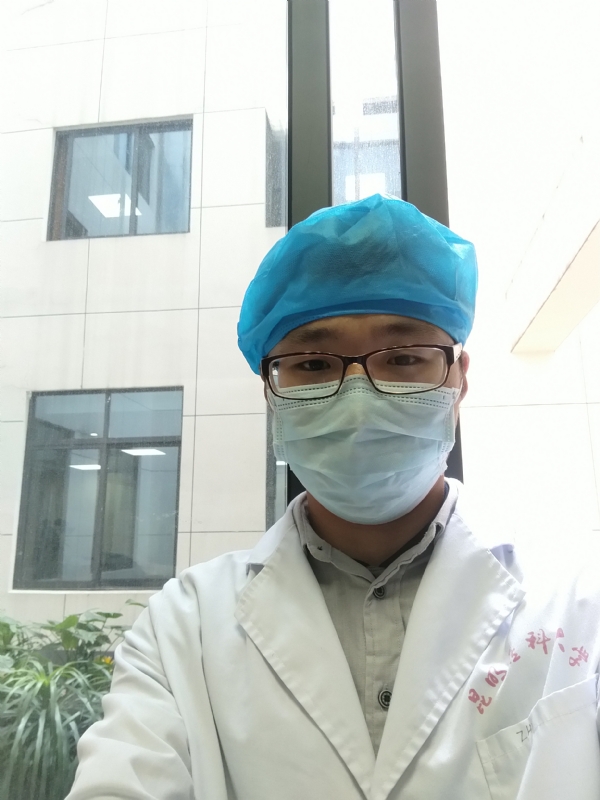 口腔小医生的第一张照片--孝感相亲服务中心