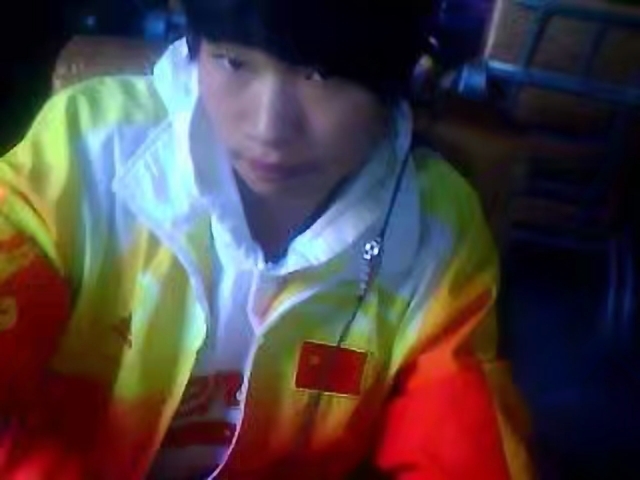 路边的野草的第一张照片--孝感相亲服务中心