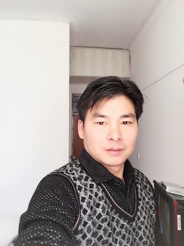 清风的第一张照片--孝感相亲服务中心