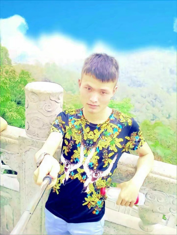 孤独王者元首的第一张照片--孝感相亲服务中心