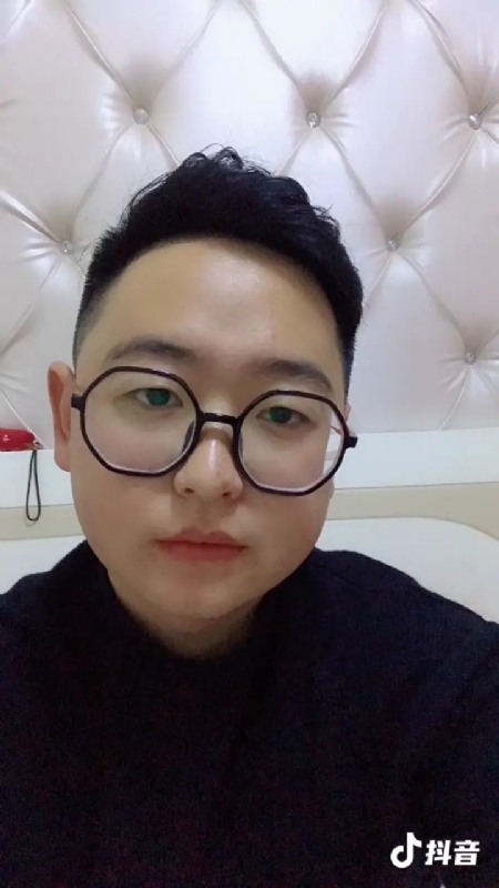 杰森的第一张照片--孝感相亲服务中心