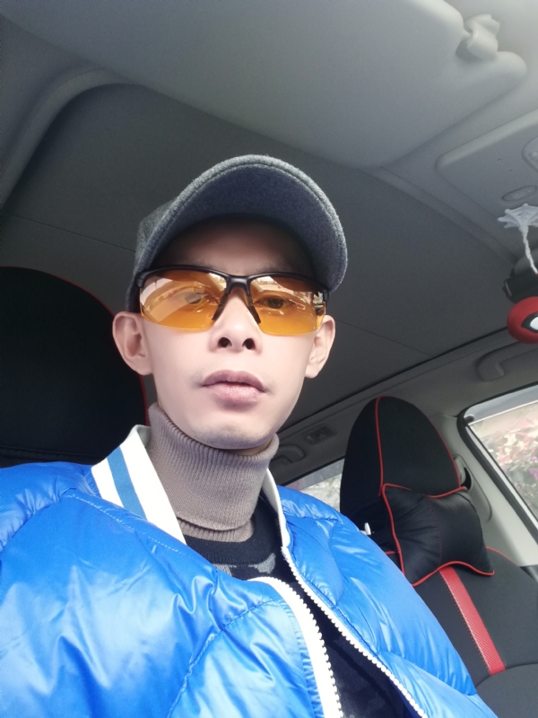 愿得一人心的第一张照片--孝感相亲服务中心