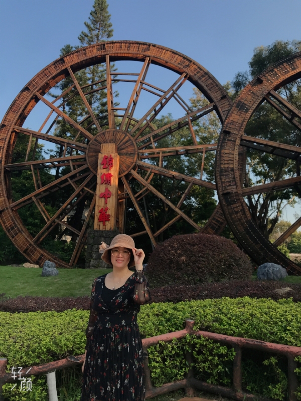 杏娅的第二张照片--孝感相亲服务中心
