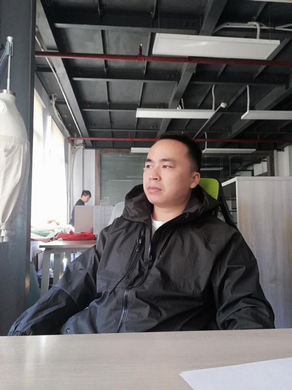左眼皮跳跳的第一张照片--孝感相亲服务中心