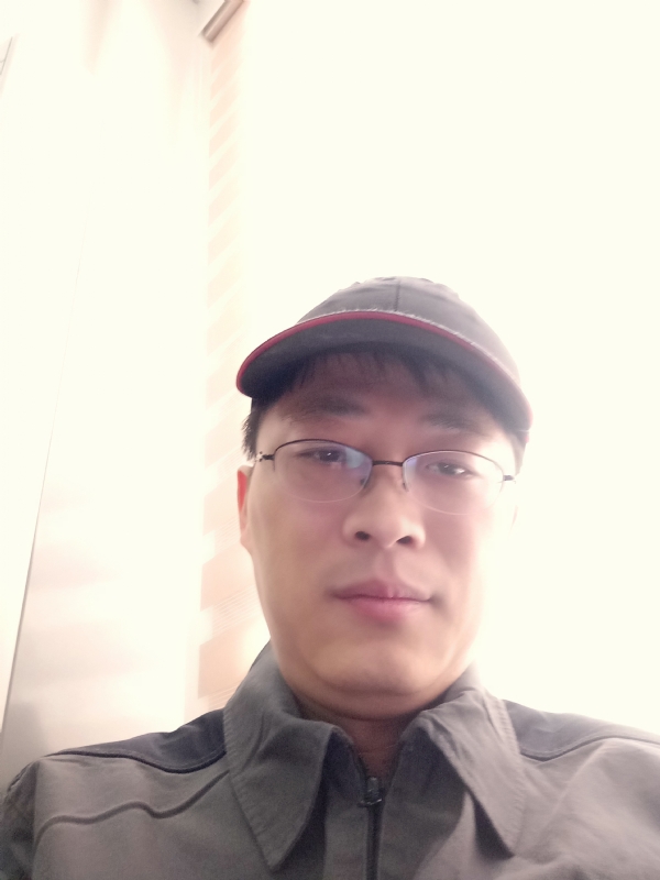 小马哥的第一张照片--孝感相亲服务中心