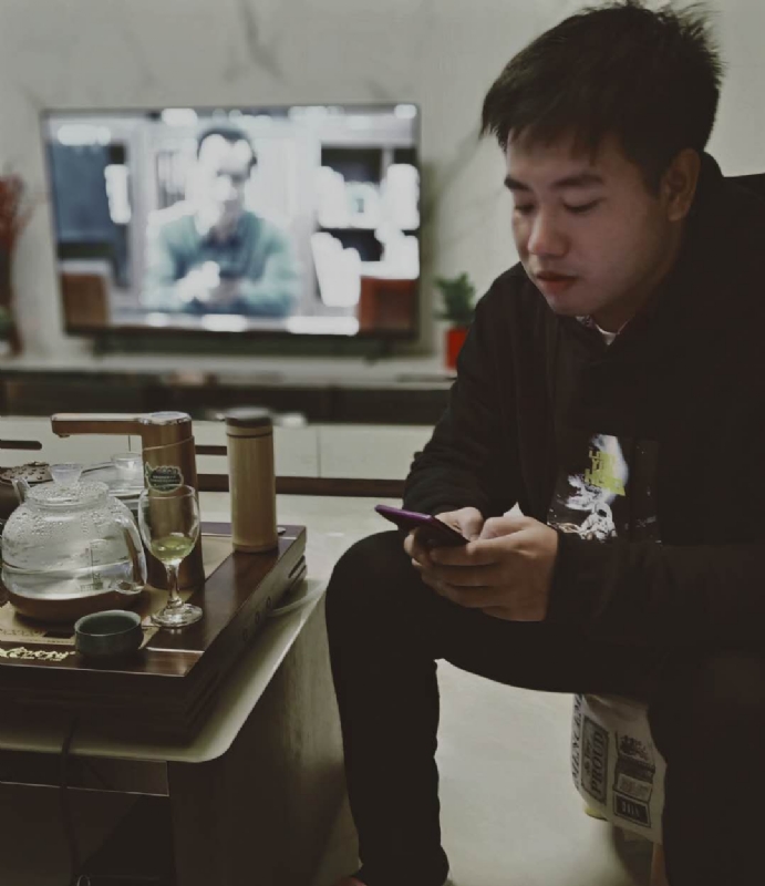 嗯今年能脱单吗的第一张照片--孝感相亲服务中心