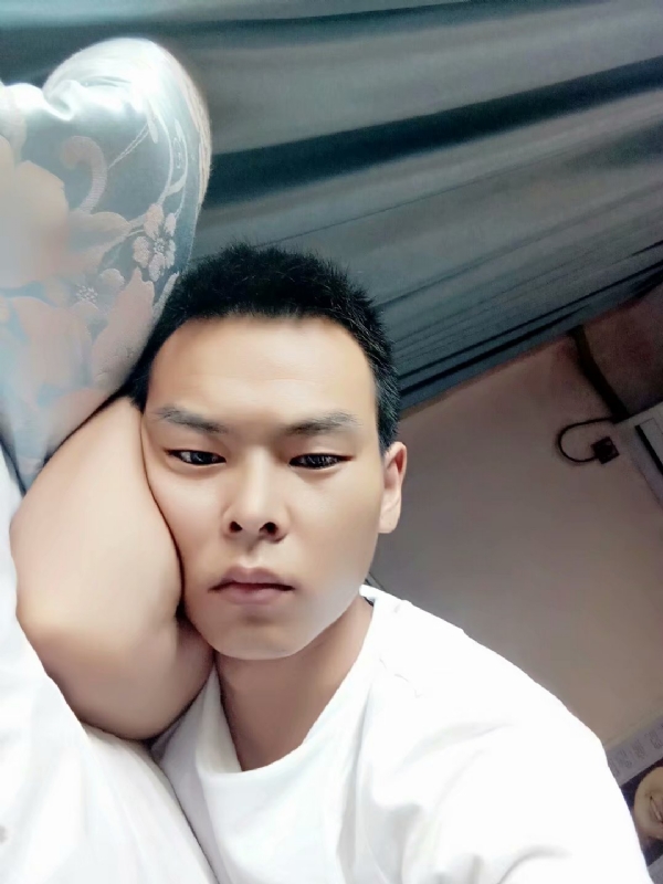 琪子心的第一张照片--孝感相亲服务中心