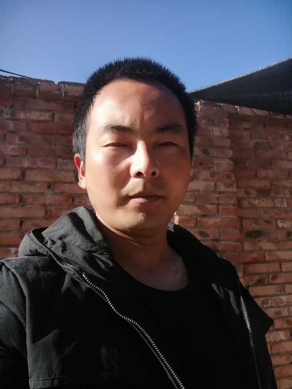 流年寂寞了谁的容颜的第一张照片--孝感相亲服务中心