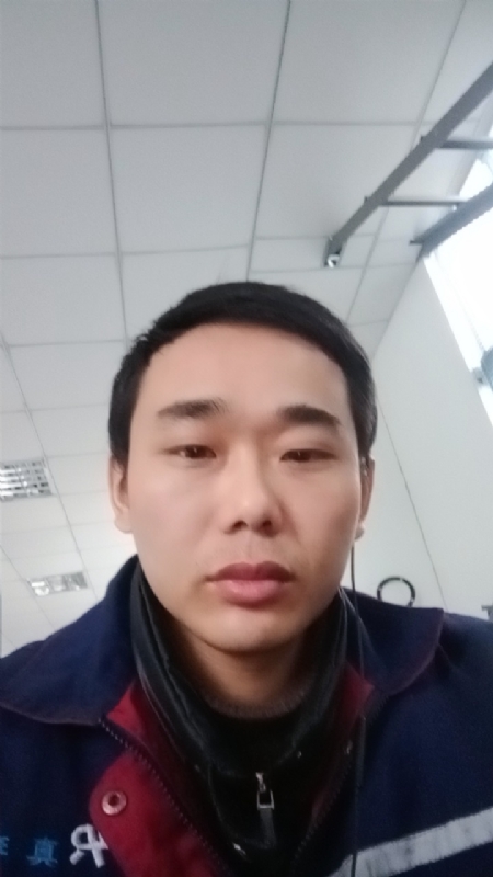 一笑而过的第一张照片--孝感相亲服务中心