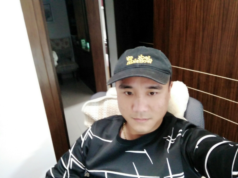 坚持我爱的第一张照片--孝感相亲服务中心