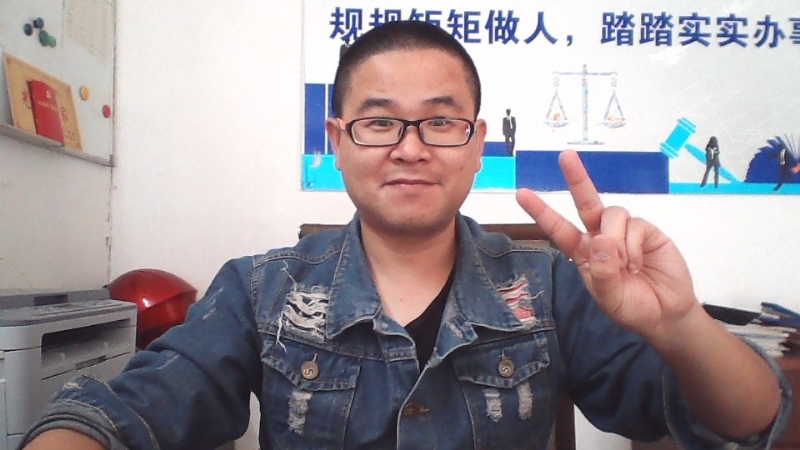 顾律师的第二张照片--孝感相亲服务中心