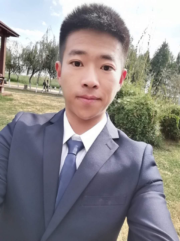 昌先生的第一张照片--孝感相亲服务中心