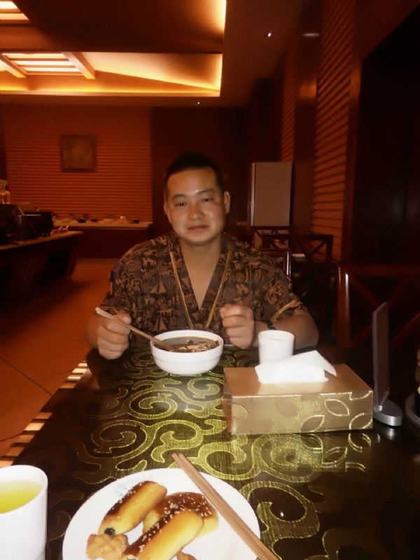 会飞的鱼的第一张照片--孝感相亲服务中心
