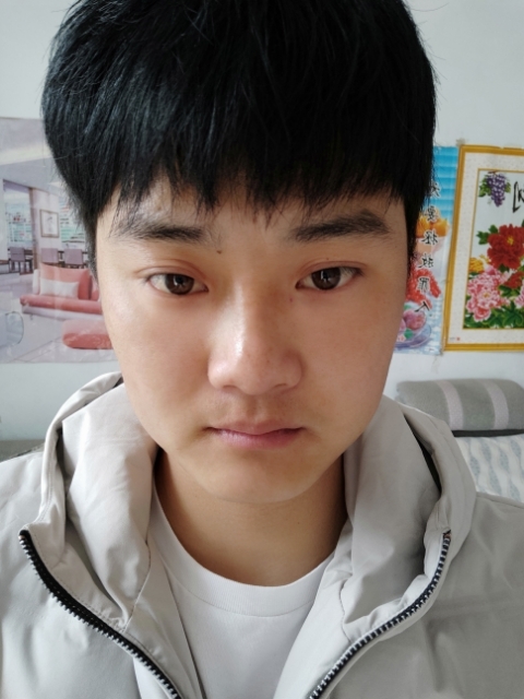 偏丶执的第二张照片--孝感相亲服务中心