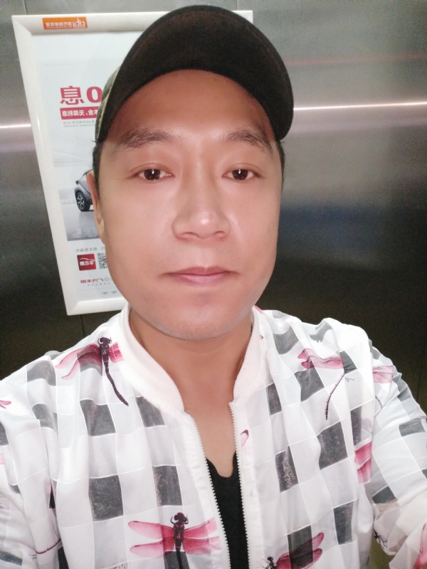hainy的第一张照片--孝感相亲服务中心