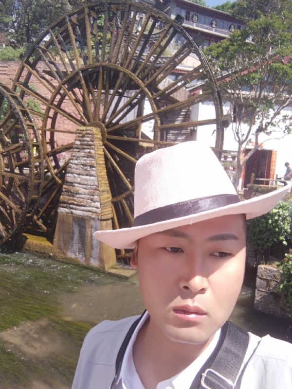 曲靖相亲的第一张照片--孝感相亲服务中心