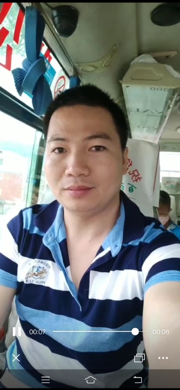 恋人未满的第一张照片--孝感相亲服务中心